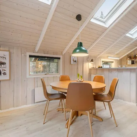 Gorgeous In With Sauna Semesterbostad Oksbøl